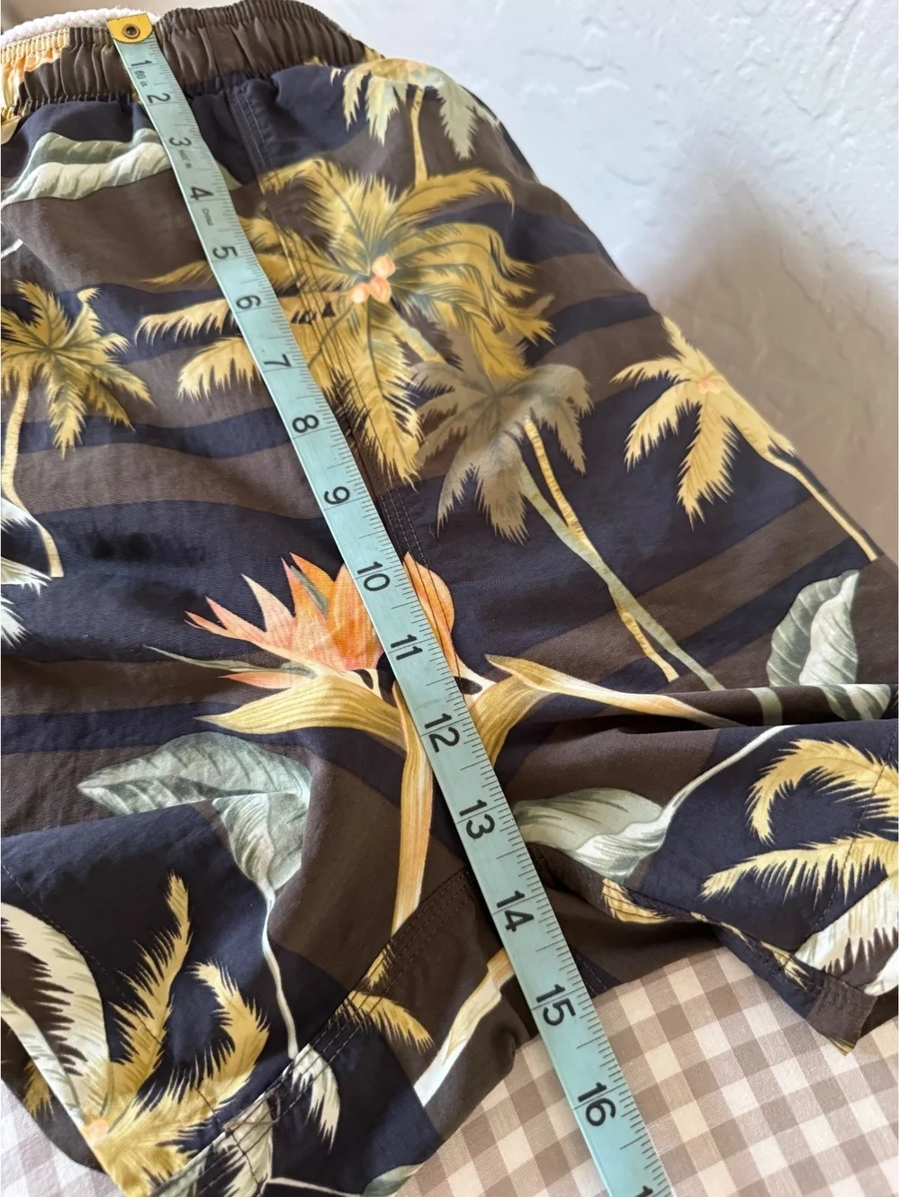 Tommy Bahama Men’s Tropical Swim Trunks Size M